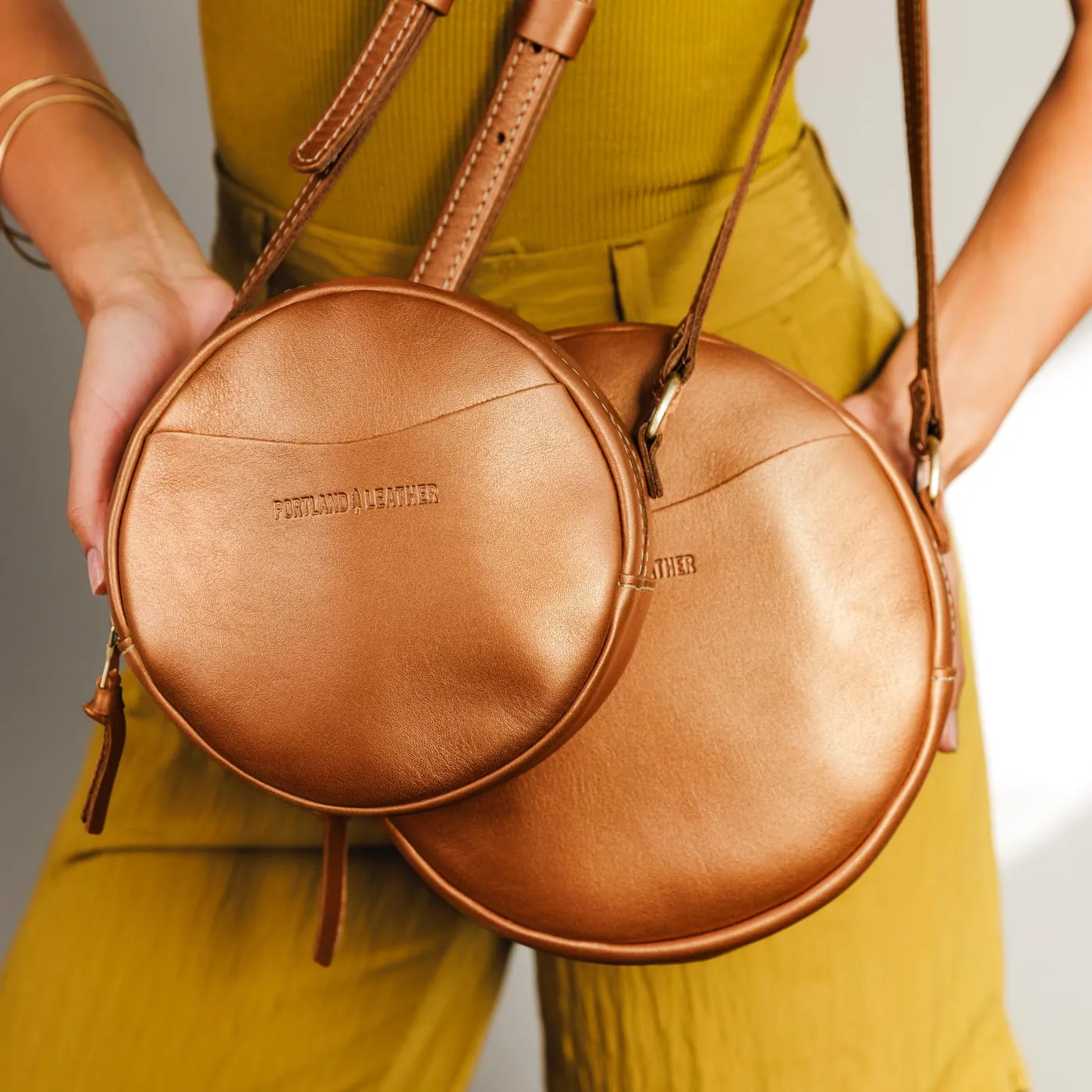 Circle Crossbody