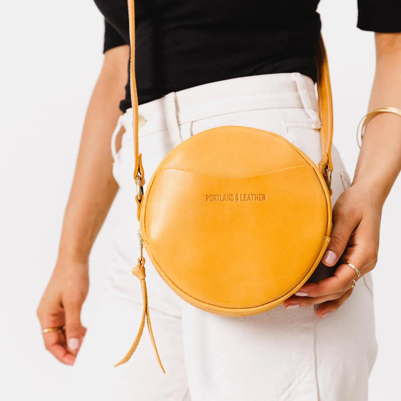 Circle Crossbody