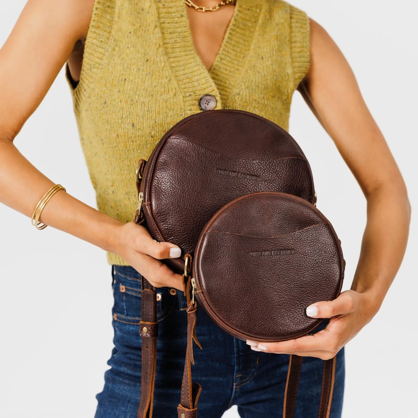 Circle Crossbody