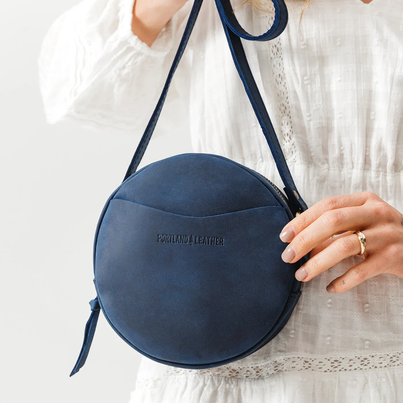 Circle Crossbody