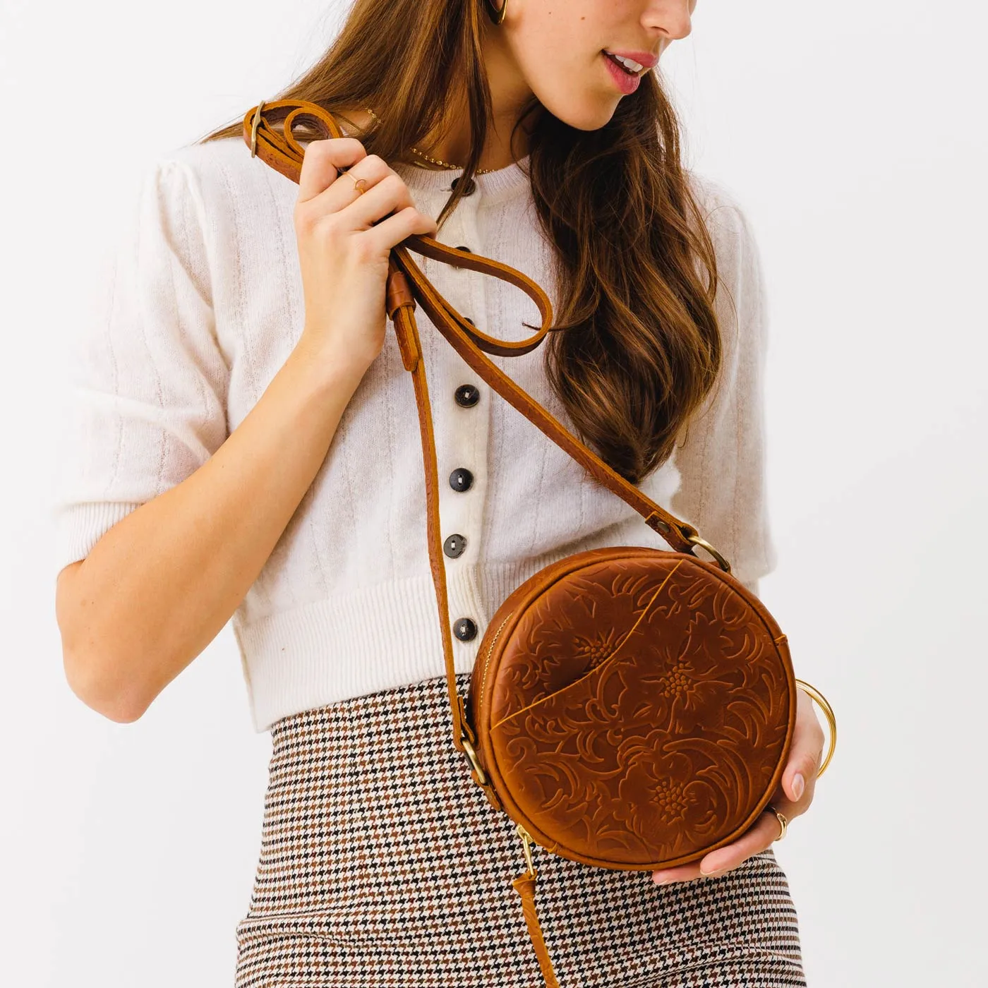 Circle Crossbody