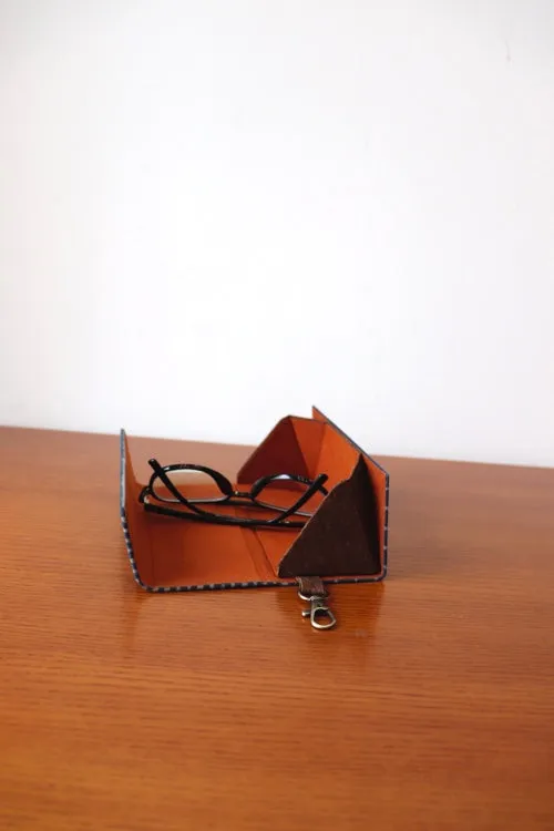 Kirgiti's Rust Dabu Printed And Vegan Leather Folable Specs Case