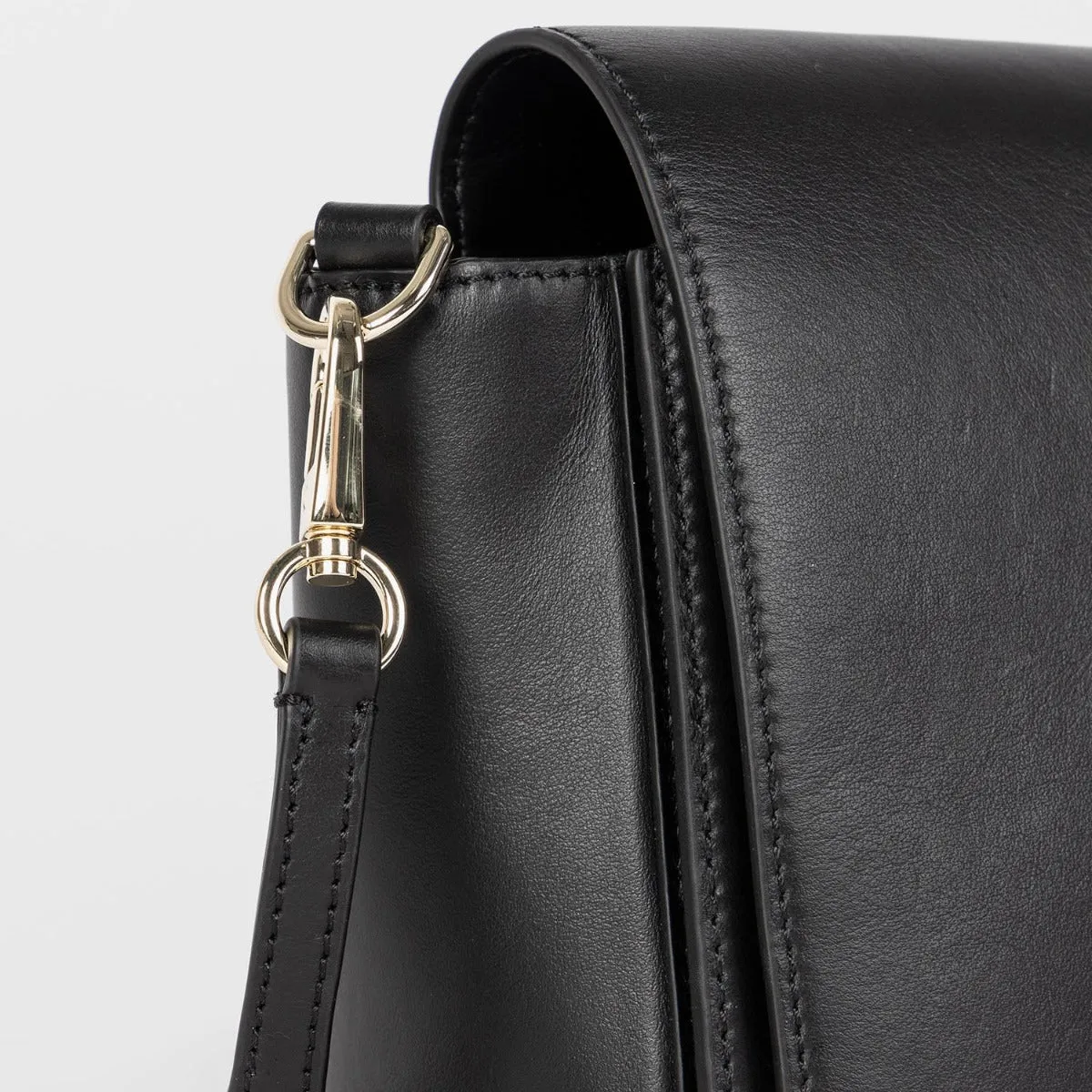 Paul Smith - Women's Flap Xbody Bag in Black