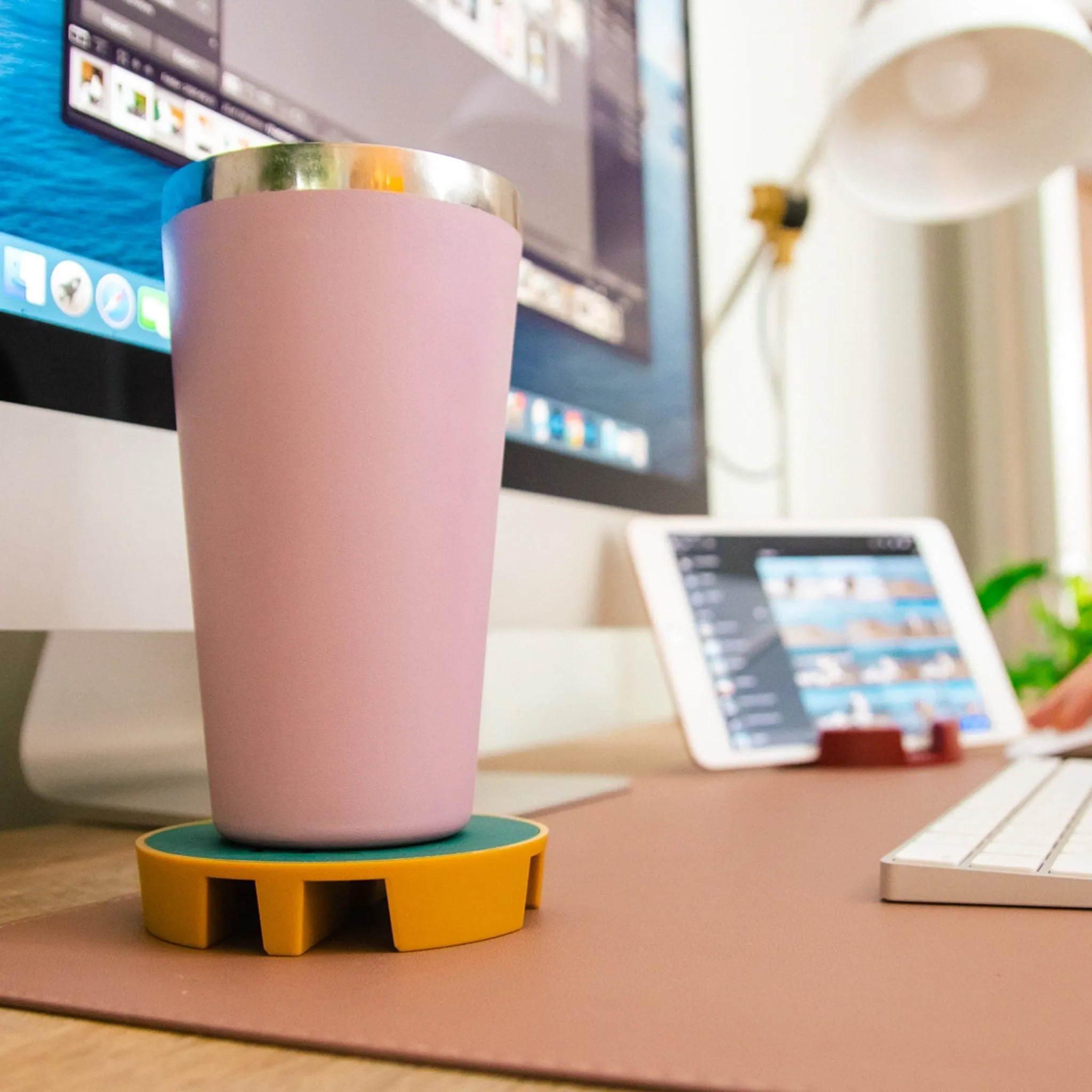 PUK: Tablet & Phone Stand   Drink Coaster