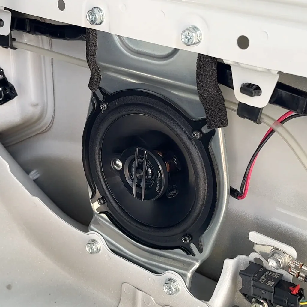 Suzuki Jimny (2018 ) Rear Speaker Upgrade Kit