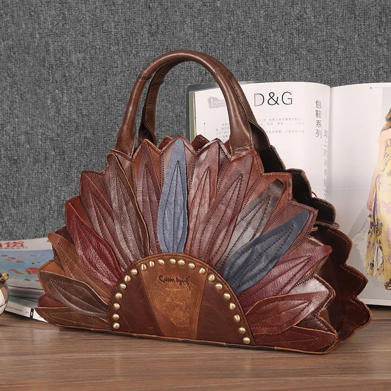 TEEK - Leather Spread Handbag