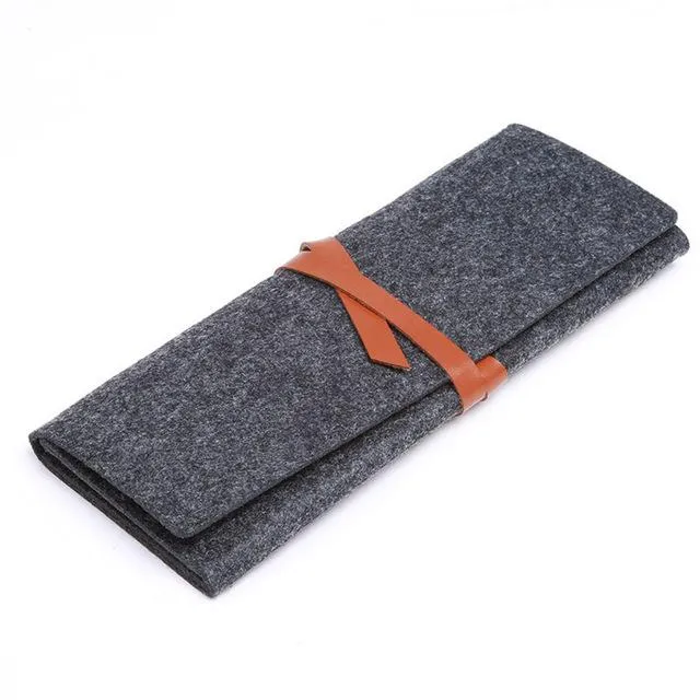 The  Simple Vintage Felt Bandage Bag