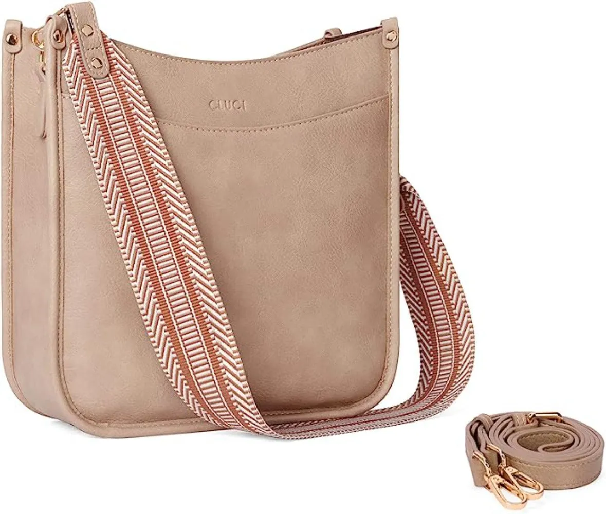 Versatile Elegance: Vegan Leather Crossbody with Adjustable Strap